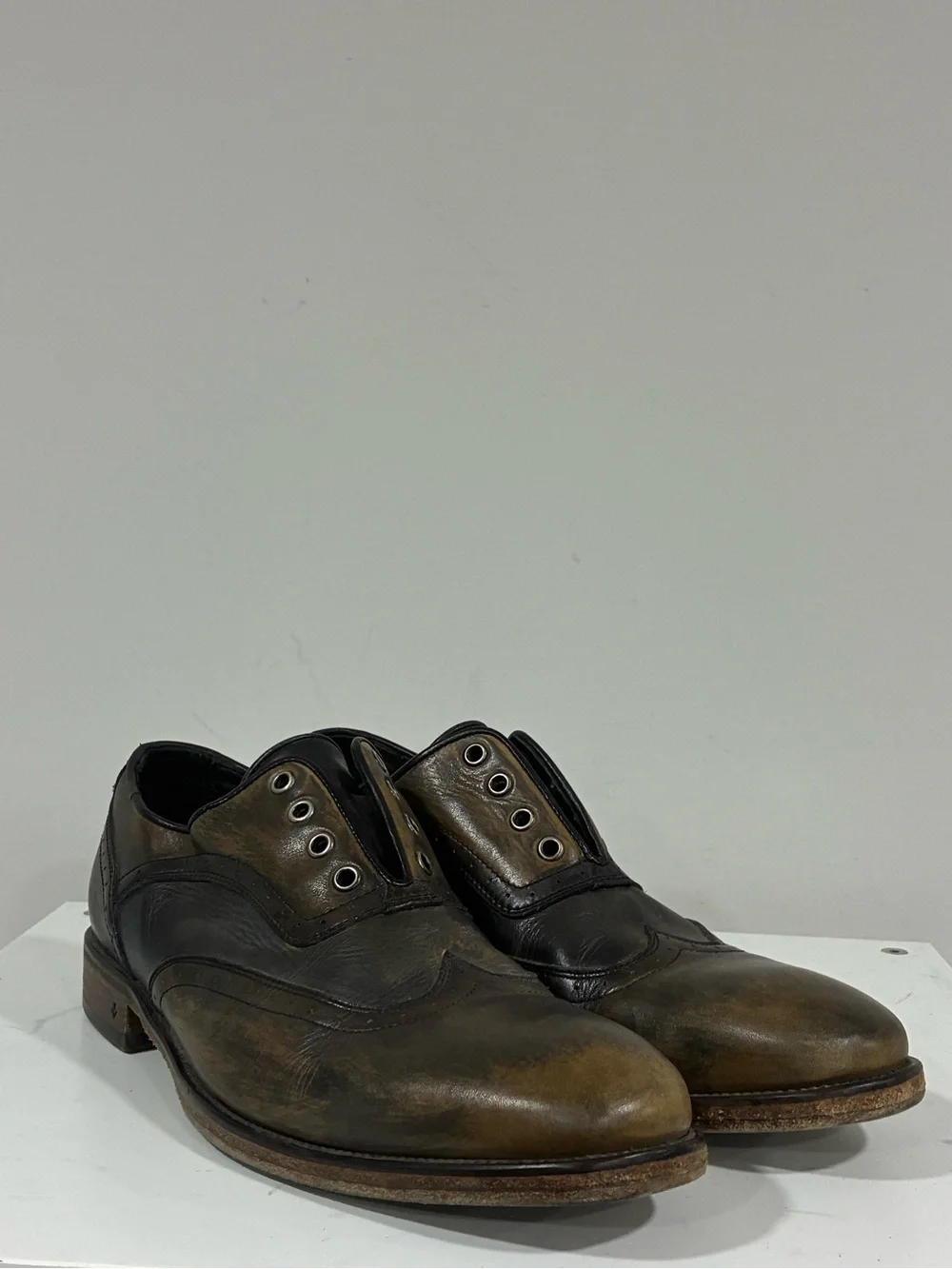 John Varvatos Collection Fleetwood Oxford. Size 9. USA Eu 42